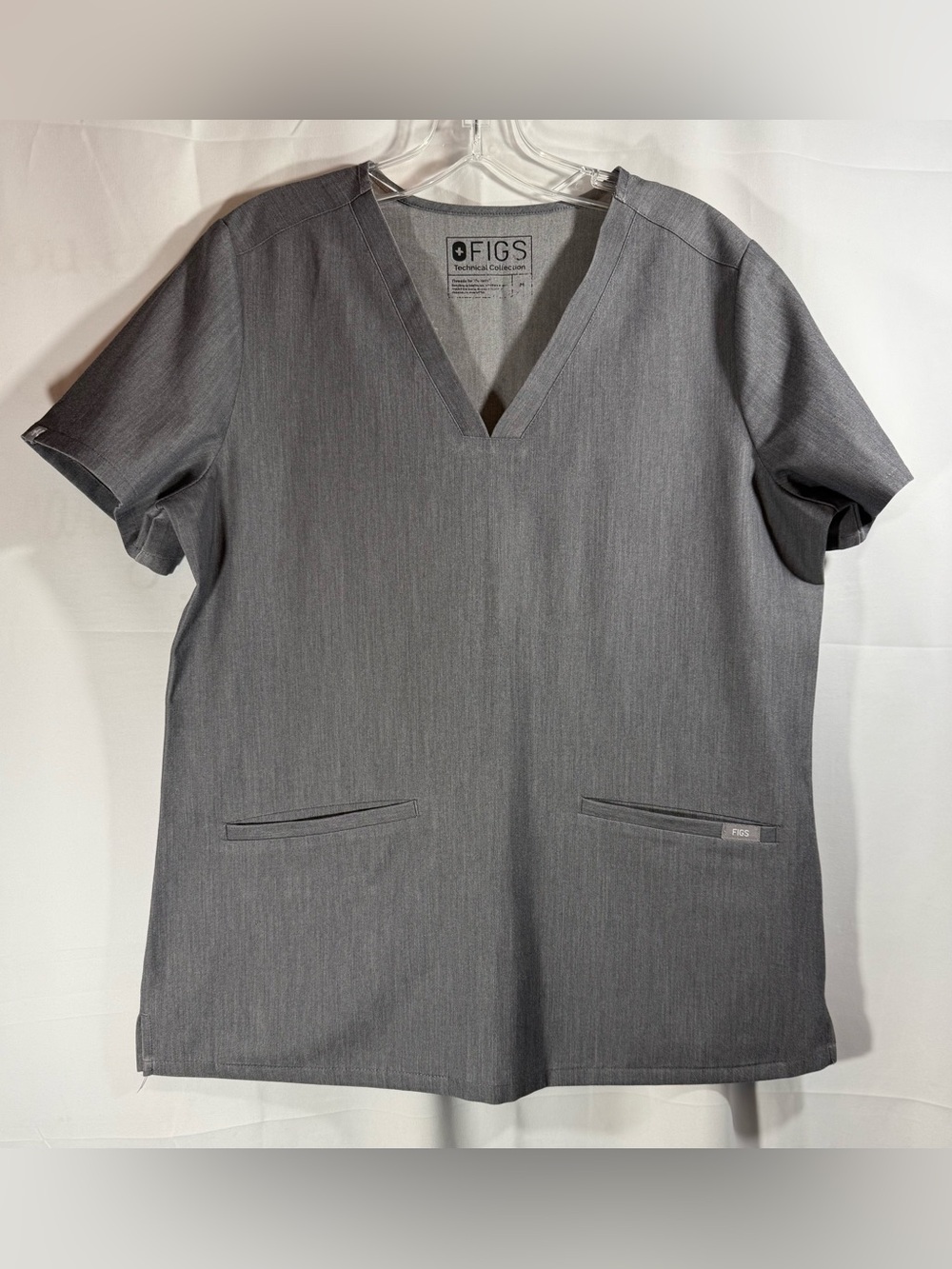 Figs Graphite Scrub Top Size Medium